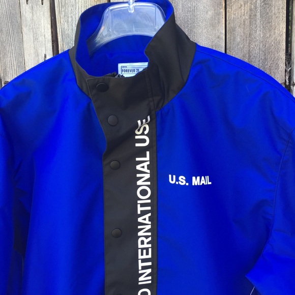 NWT Forever 21 USPS Graphic Reflective Trim Jacket - Picture 3 of 8